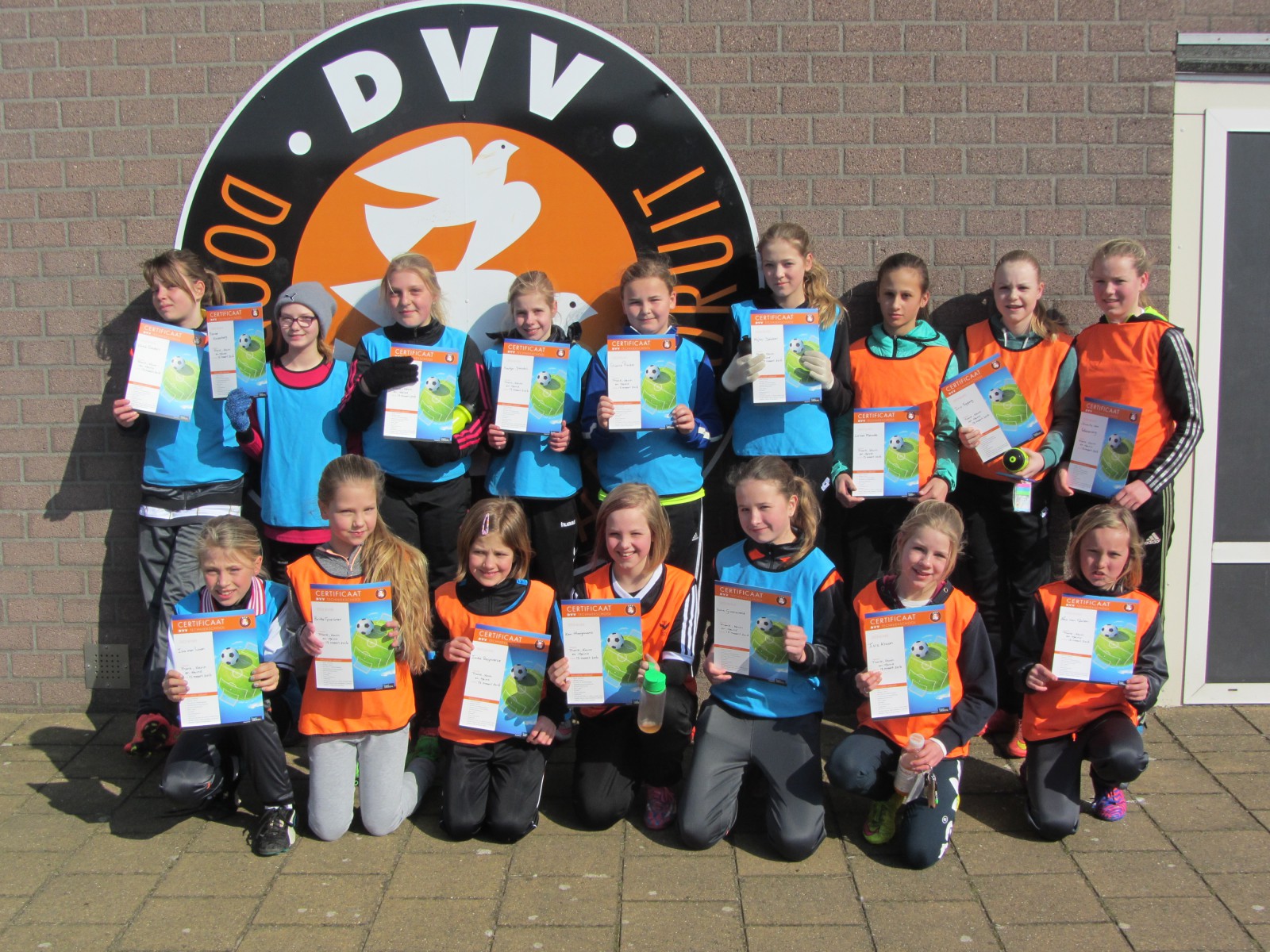 Voetbalcertificaat voor meisjes DVV Techniek School