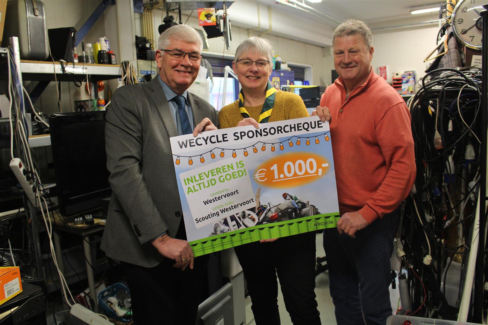 Scouting Westervoort wint 1.000 euro met inzamelactie apparaten
