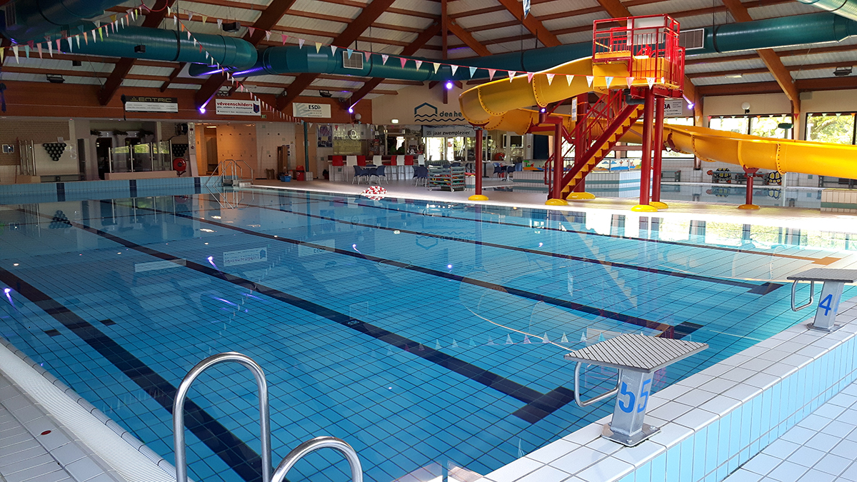 Zwembad Den Helder investeert in energiezuinige led-verlichting