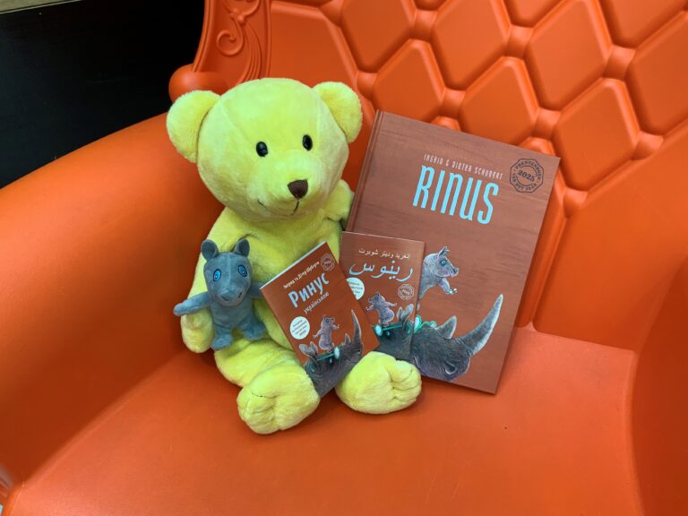 Meertalig voorleesuurtje in Bibliotheek Didam