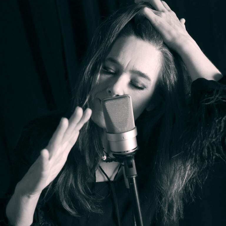 Beatrice zingt Brel in een intens en muzikaal theaterconcert