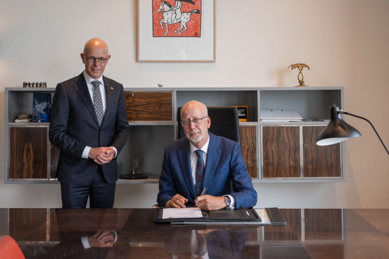 Arend van Hout herbenoemd als burgemeester van Westervoort 